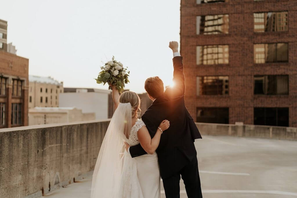 Minneapolis wedding photo in golden hour